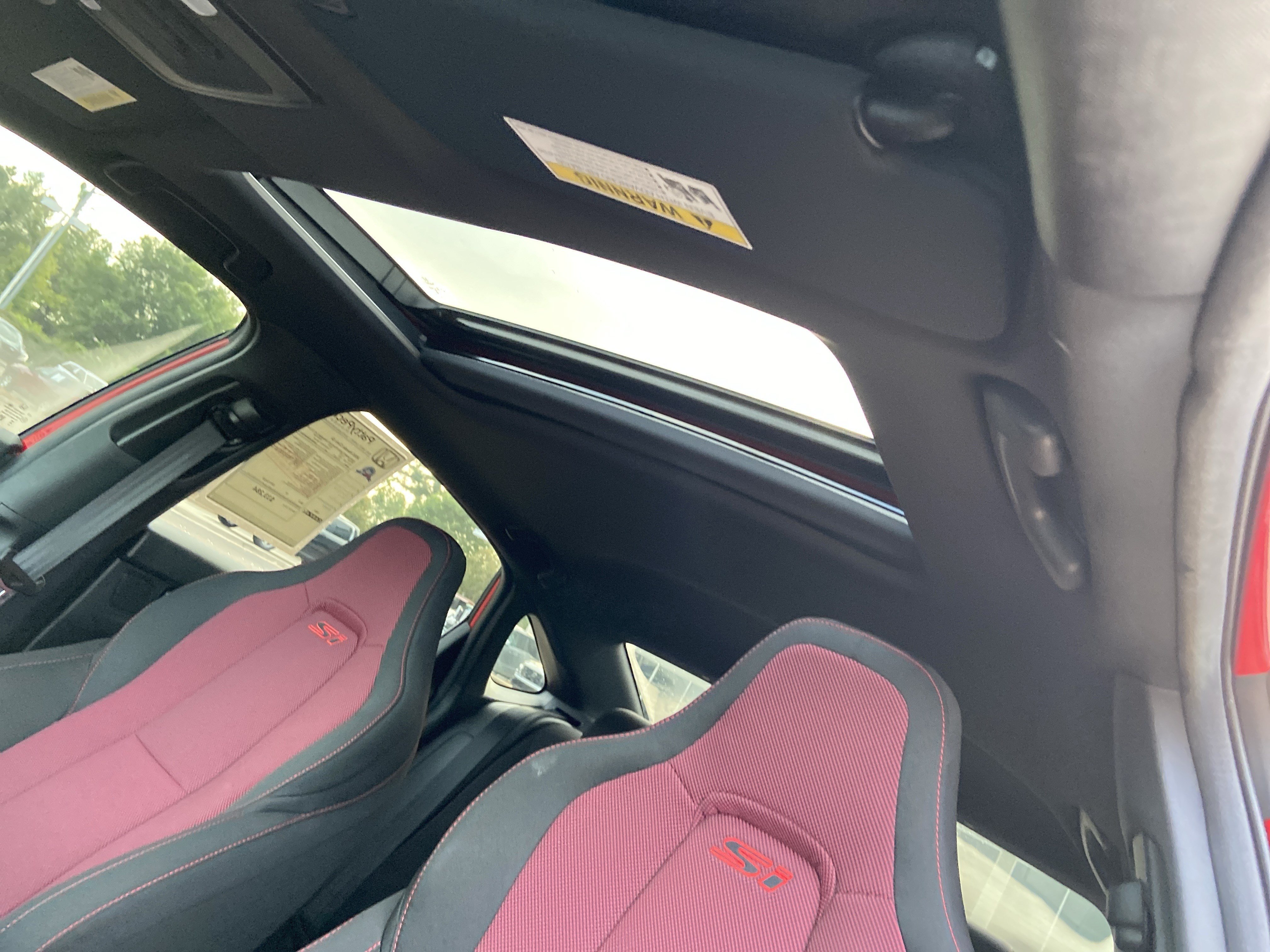 Used 2025 Rallye Red Honda  image 29