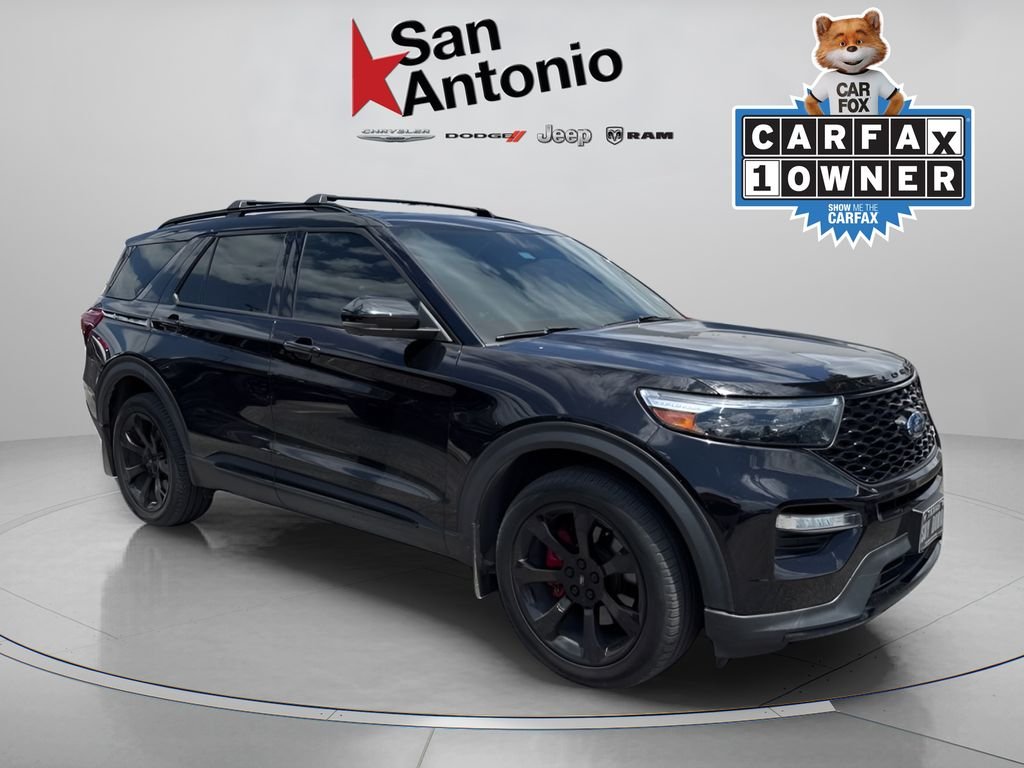 2023 Ford Explorer ST 4WD's photo