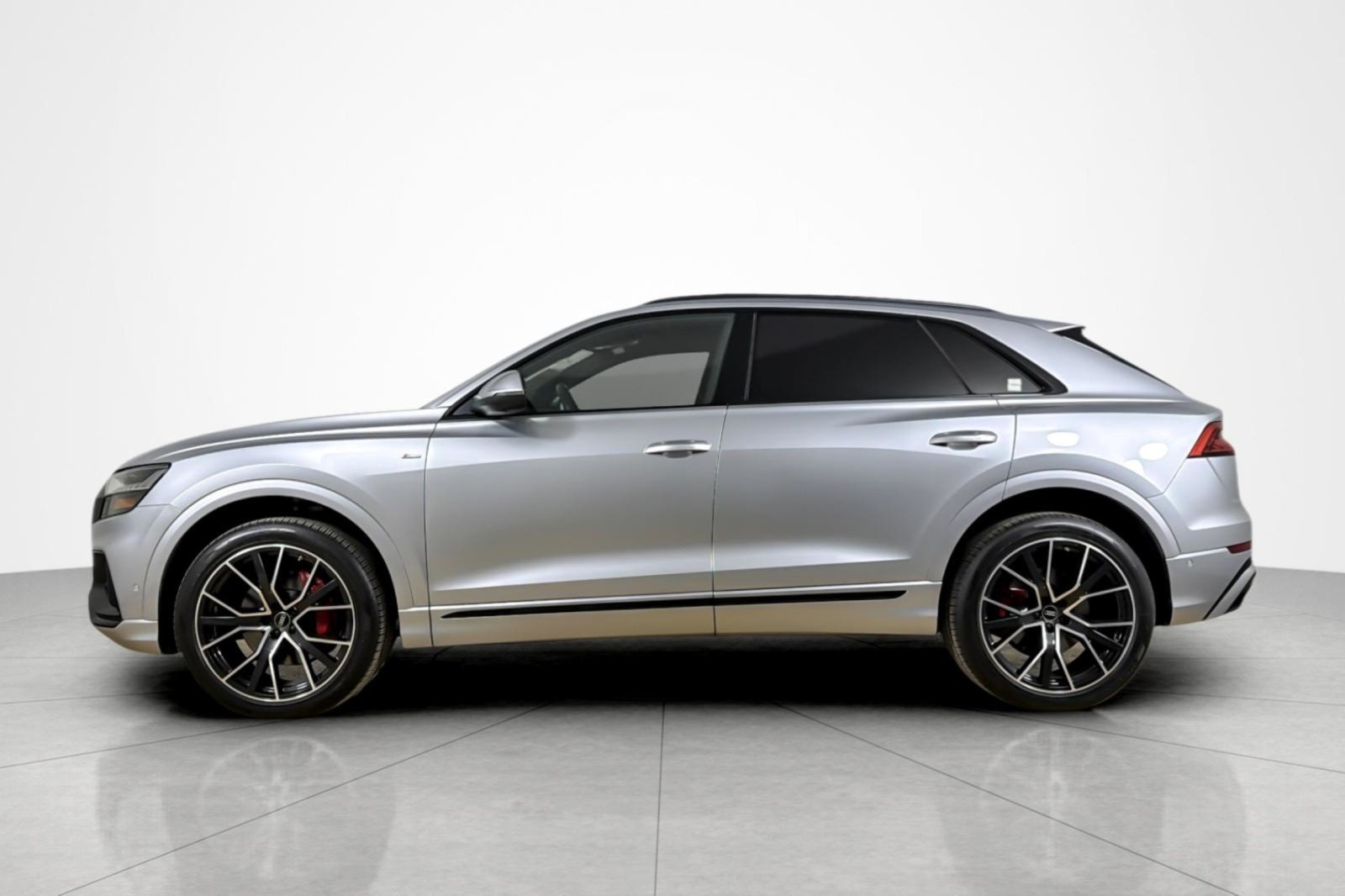 Used 2022 Florett Silver Metallic Audi Premium Plus 55 TFSI quattro image 2