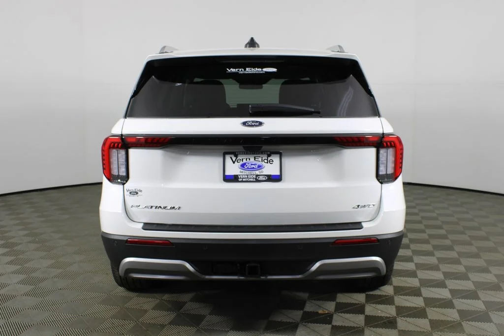 New 2026 White Ford Platinum image 6