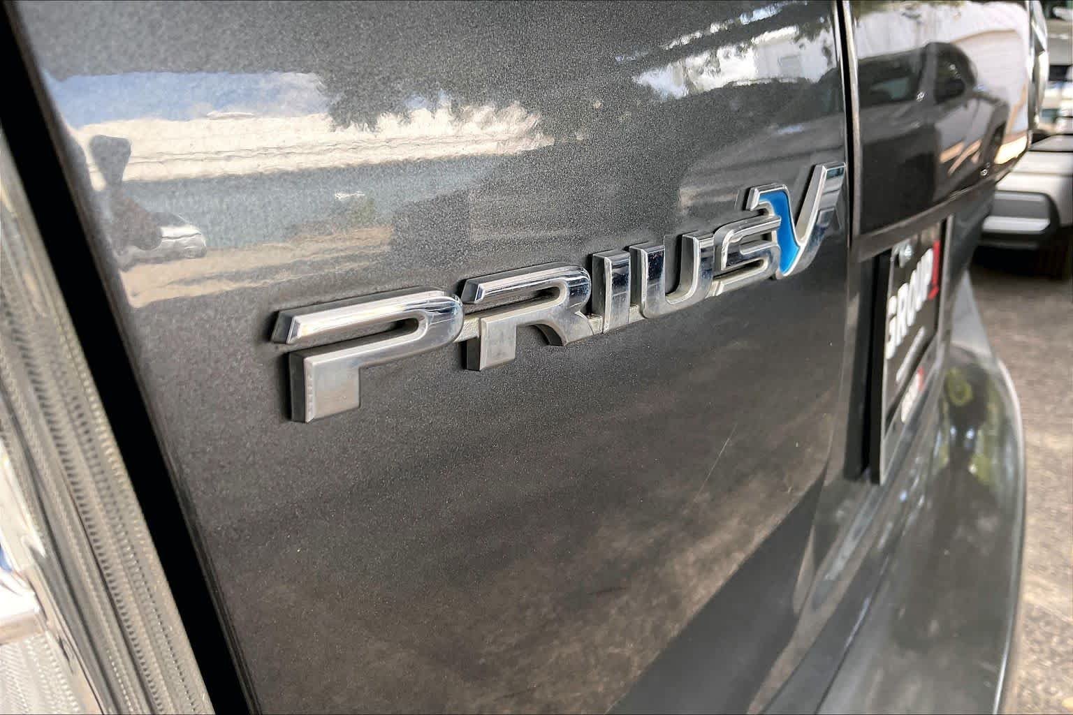Used 2012 Magnetic Gray Metallic Toyota Two image 9