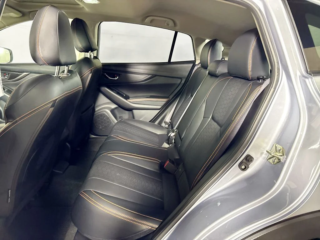 Used 2018 Silver Subaru 2.0i Limited image 21