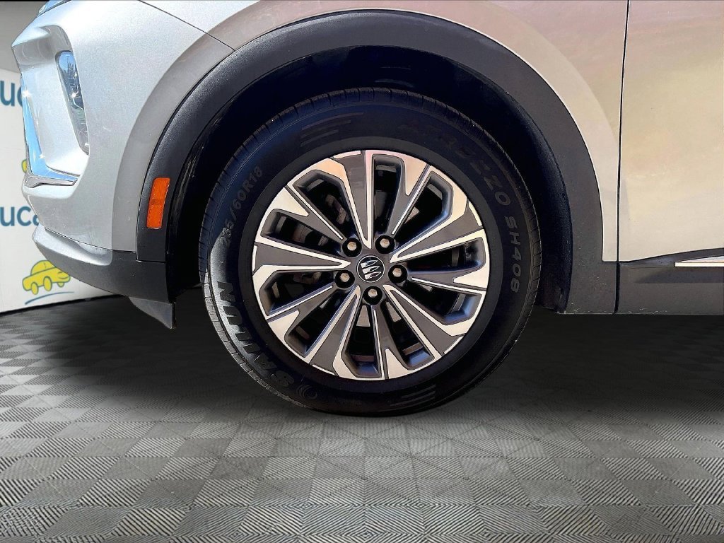 Used 2024 Gray Buick Preferred image 22