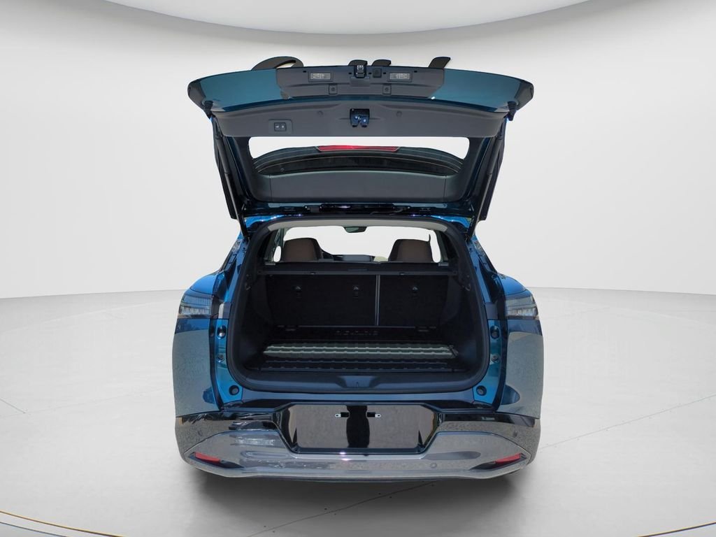 New 2026 Aurora Blue Pearl Metallic Nissan Platinum image 9