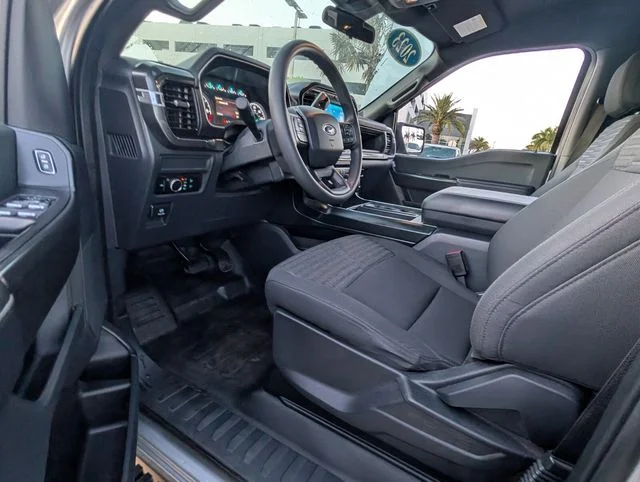 2023 Ford F-150 XL - Photo 6