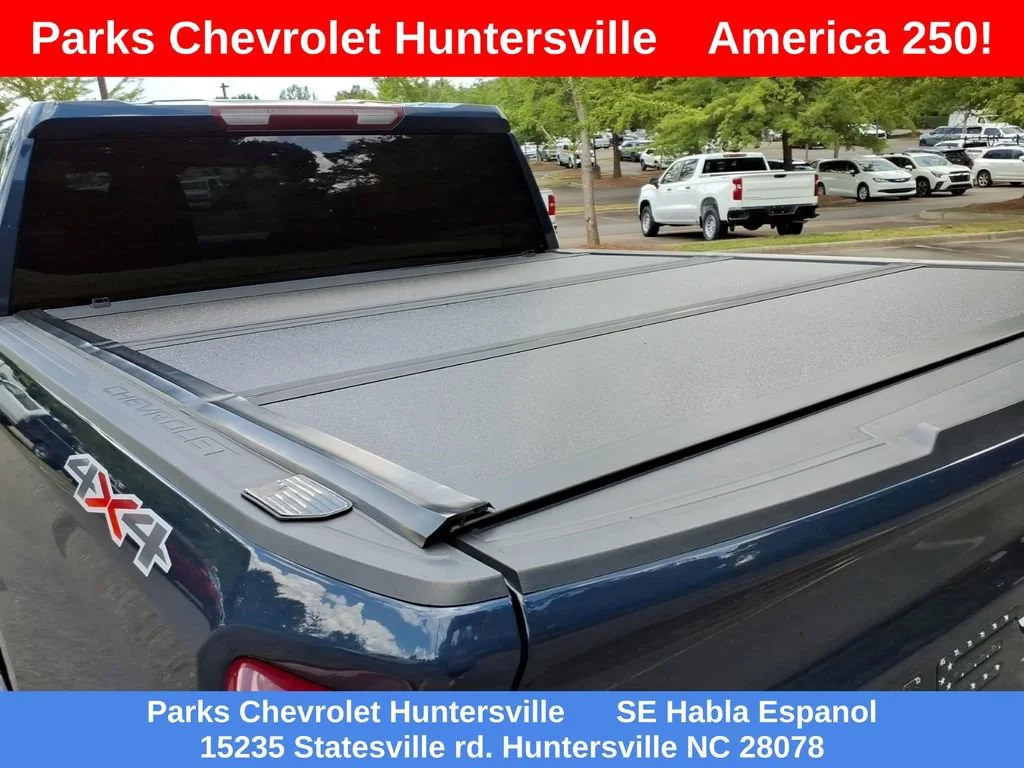 Certified Used 2022 Northsky Blue Metallic Chevrolet LT image 32