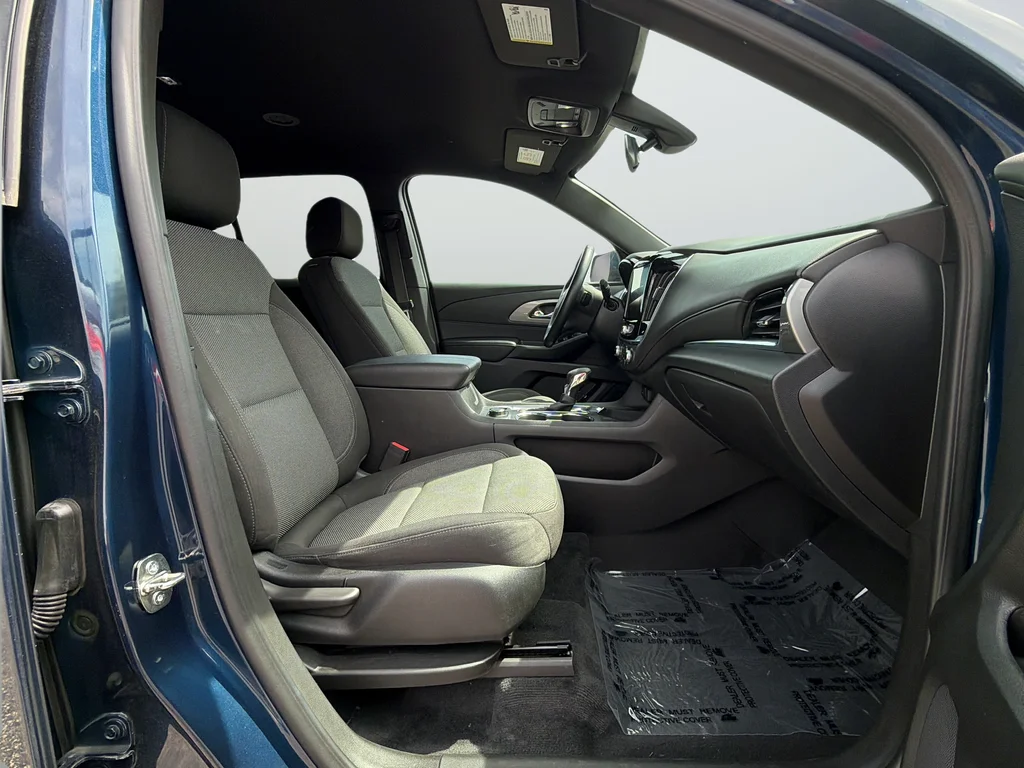 Used 2023 Blue Chevrolet LT image 15