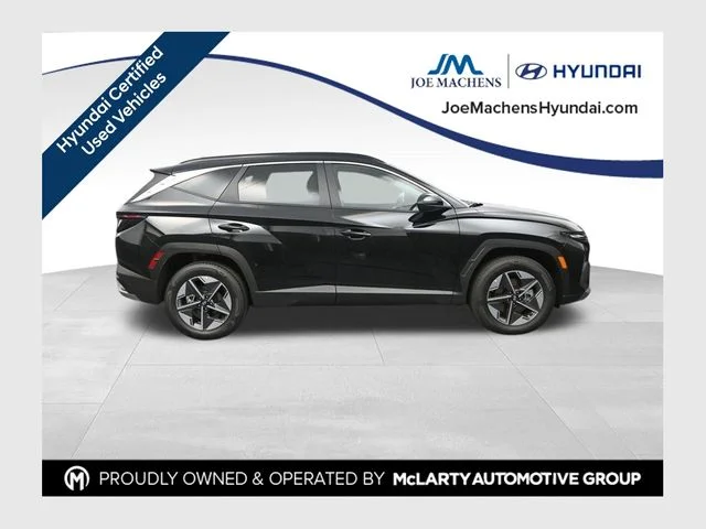 Used 2025 Gray Hyundai SEL Convenience image 1