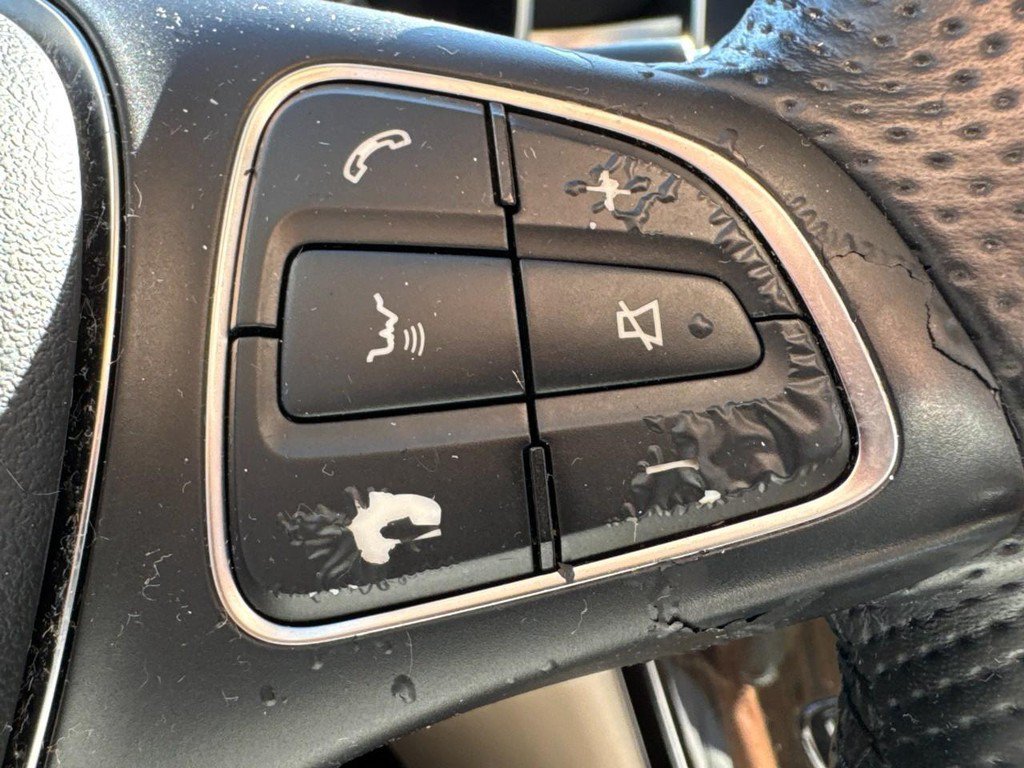 Used 2018 Black Mercedes-Benz GLC 300 image 18