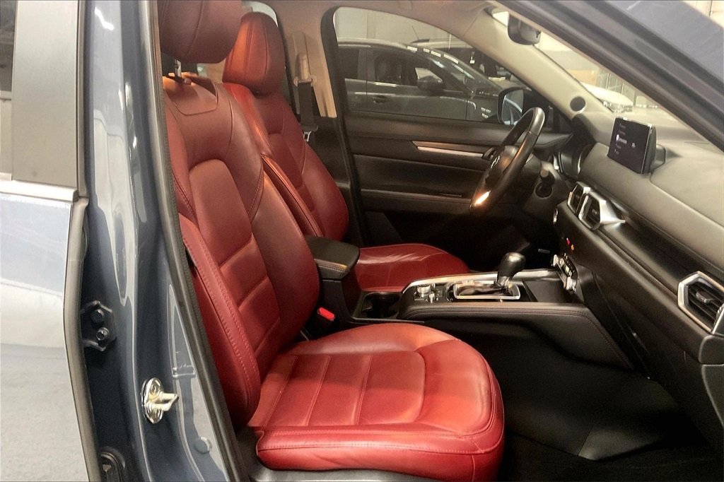 2023 MAZDA CX-5 - Image 5