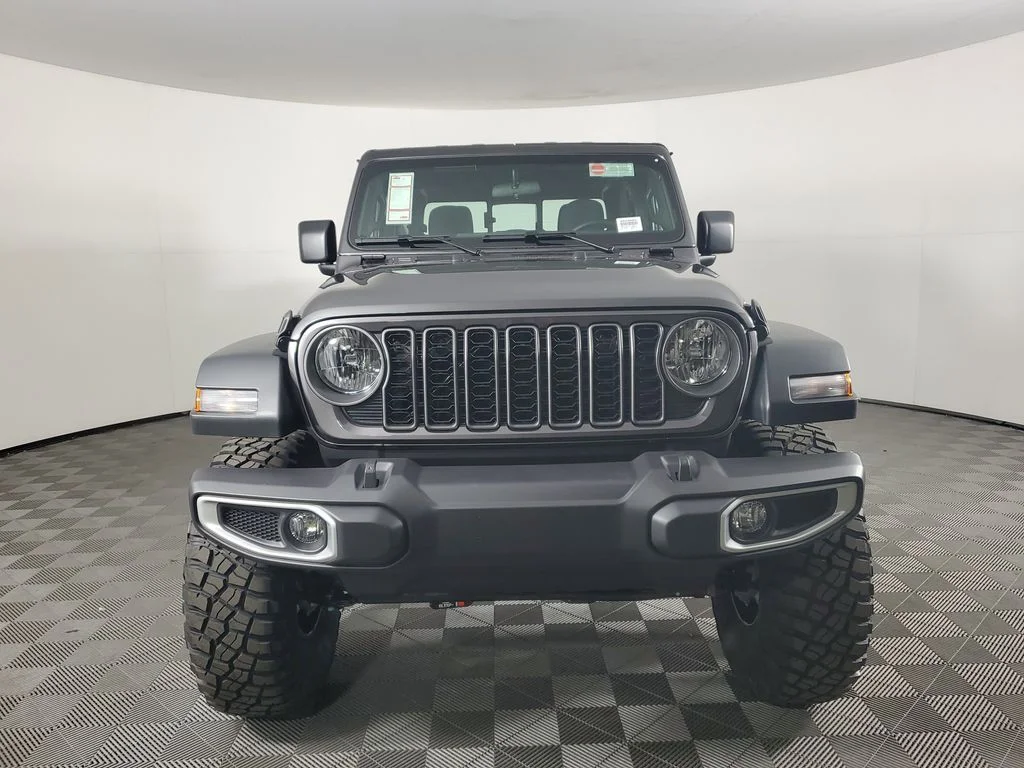 New 2026 Granite Crystal Metallic Clear-Coat Exterior Paint Jeep Sport image 9