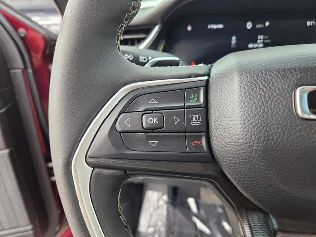 Certified Used 2025 Red Jeep Altitude image 27
