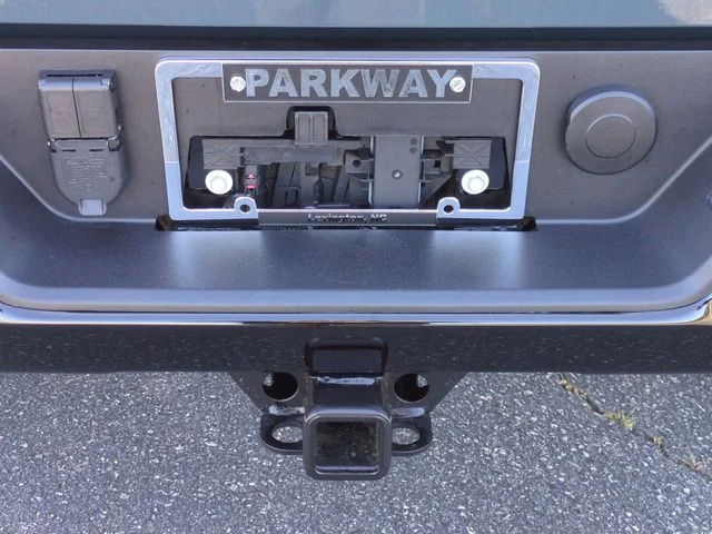 Used 2025 Gray Chevrolet ZR2 image 36