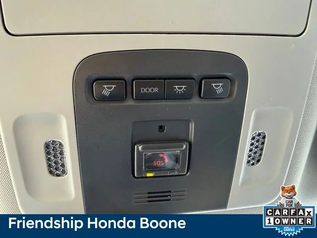 Used 2022 Beige Toyota XLE image 33