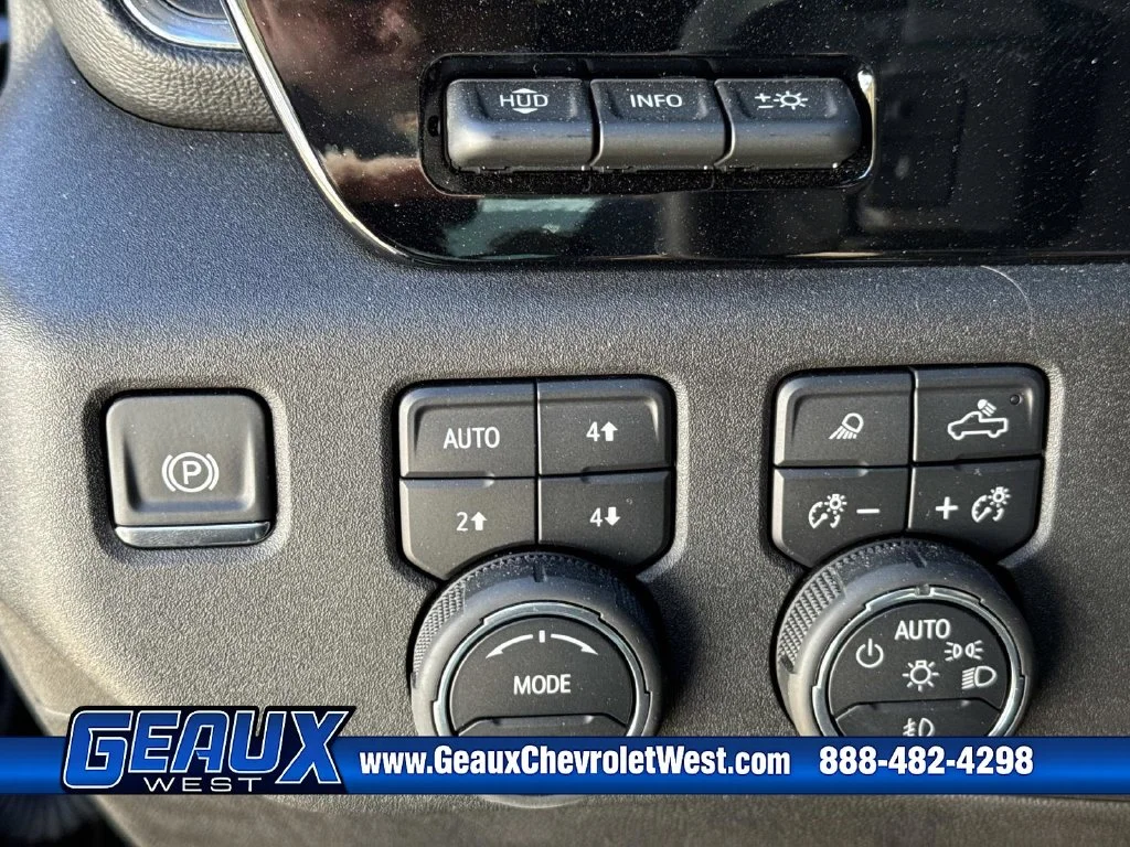 Used 2025 Black Chevrolet High Country image 33