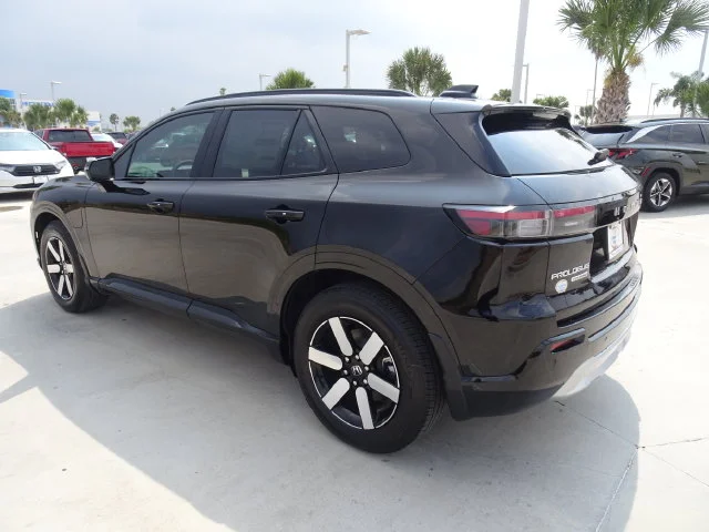 New 2026 Raven Black Honda Touring image 6