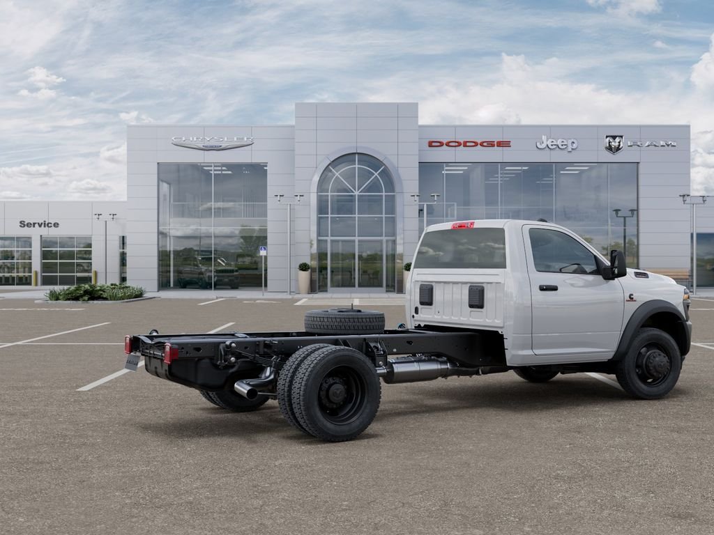 New 2026 Bright White Clear-Coat Exterior Paint RAM Tradesman image 4