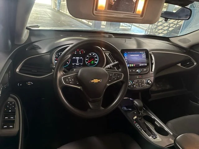 Used 2024 Gray Chevrolet LT image 6