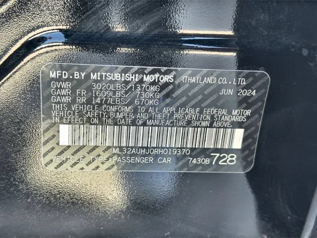 Used 2024 Black Mitsubishi ES image 32