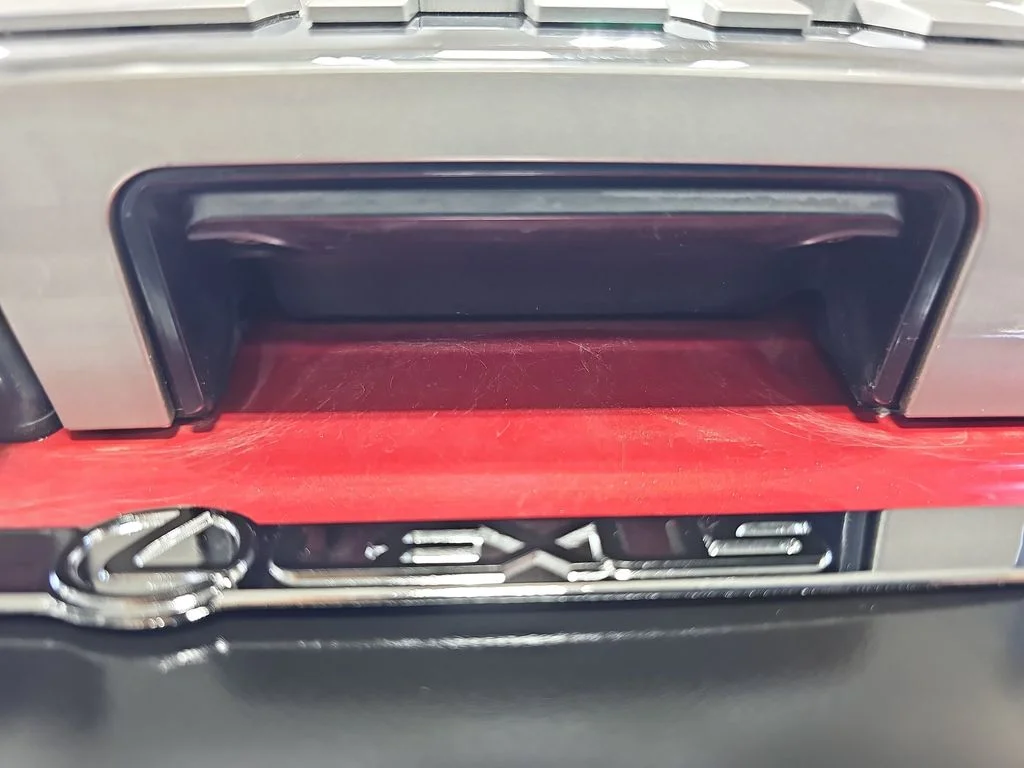 Used 2015 Red Toyota Limited image 16