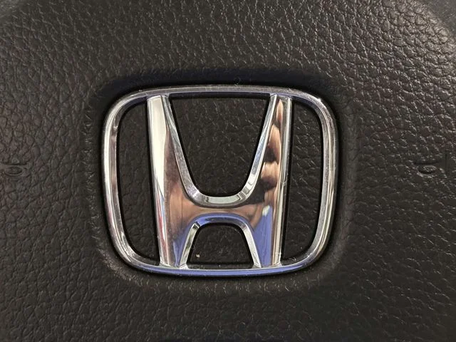 Certified Used 2024 Platinum White Pearl Honda EX-L image 25