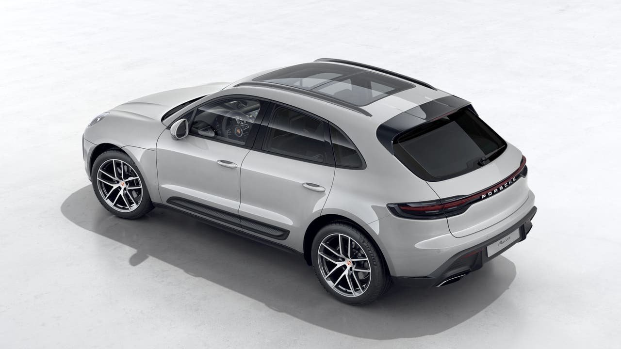 New 2026 Chalk Porsche  image 4
