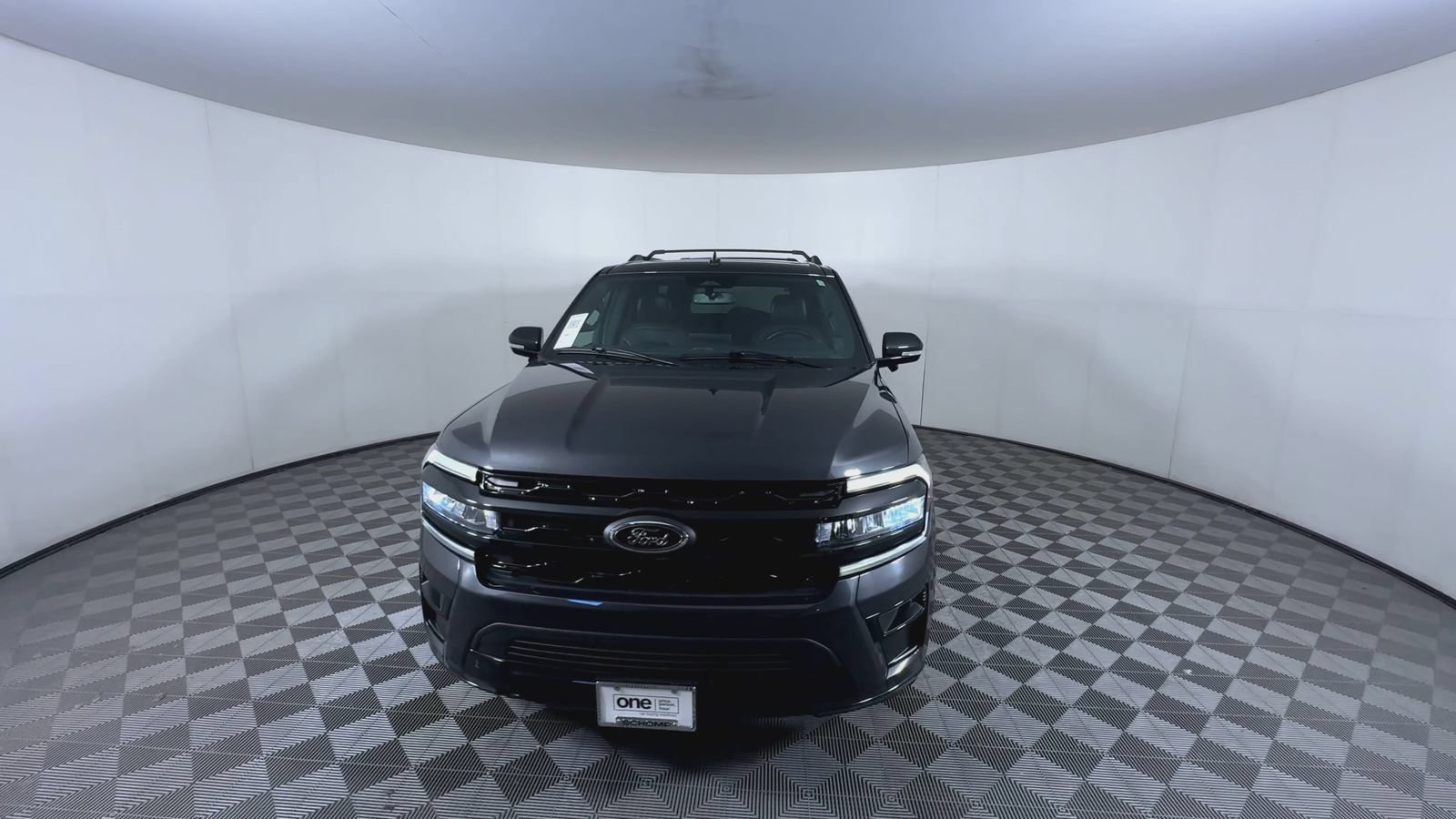 Used 2022 Dark Matter Metallic Ford Limited image 3