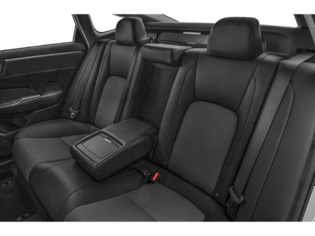 Used 2019 PLATINUM-WHITE-PEARL Honda  image 13