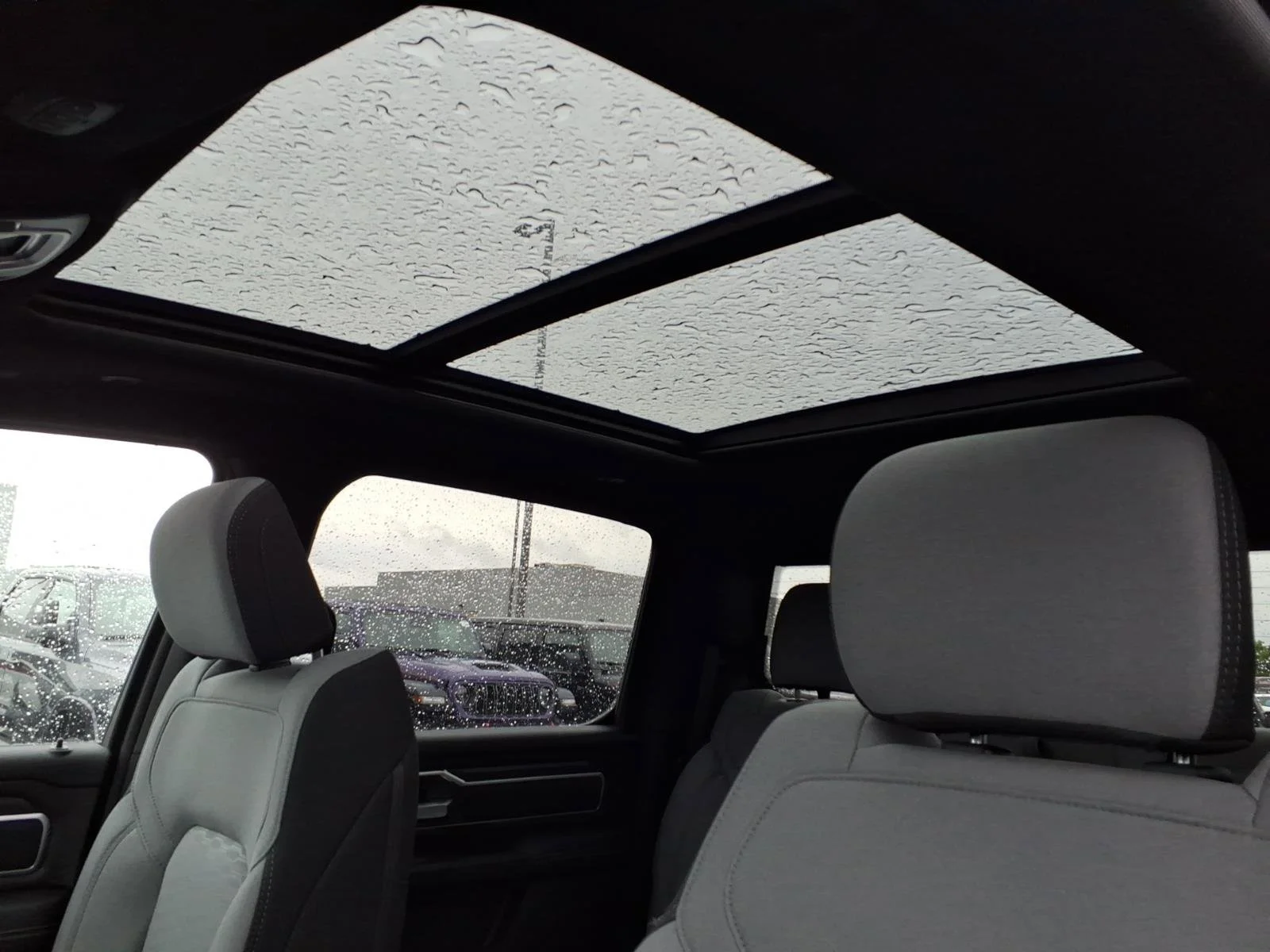 New 2026 Granite Crystal Metallic Clear-Coat Exterior Paint RAM Big Horn/Lone Star image 14