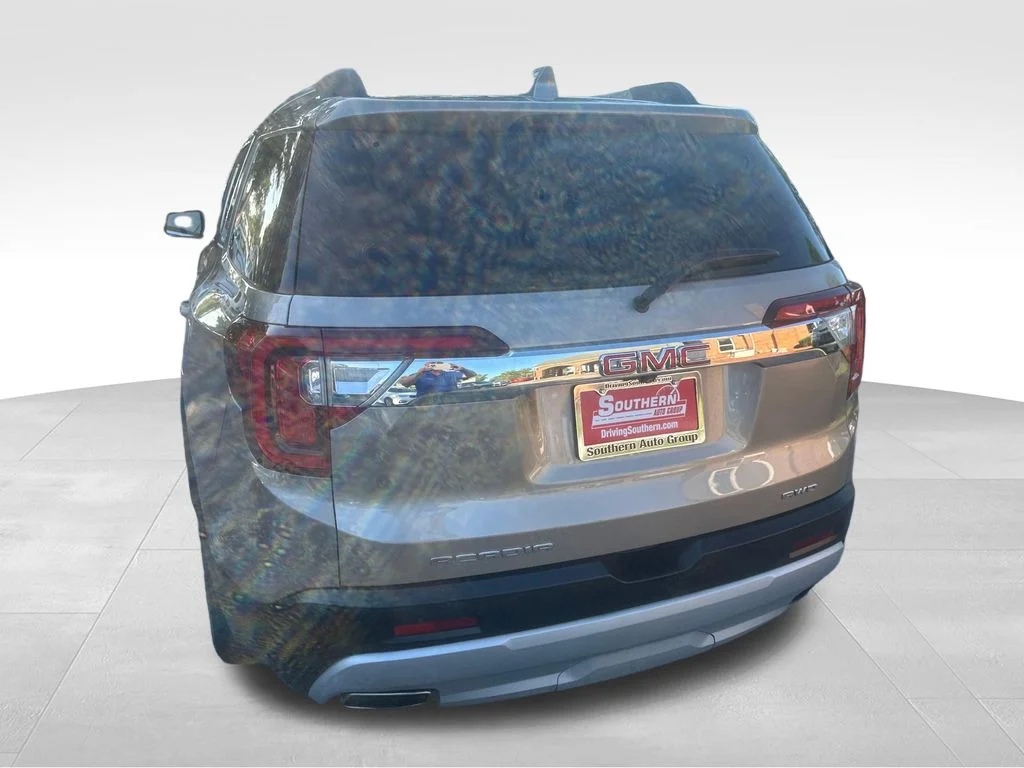 Used 2023 Gray GMC SLE image 21