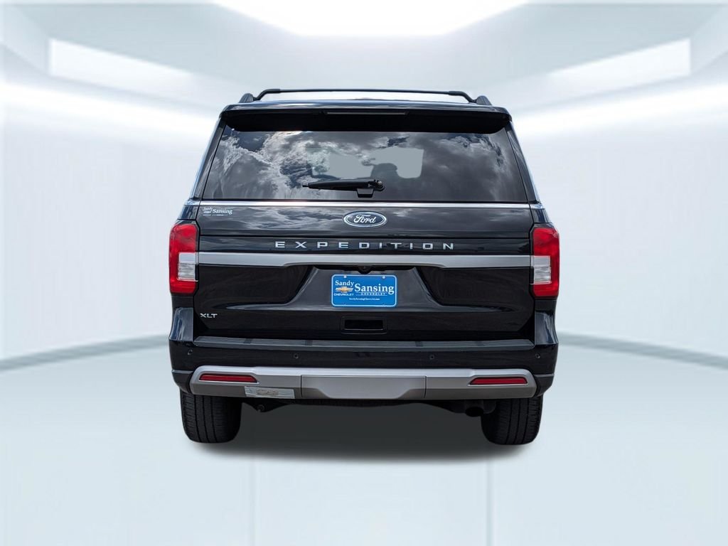 Used 2024 Black Ford XLT image 5