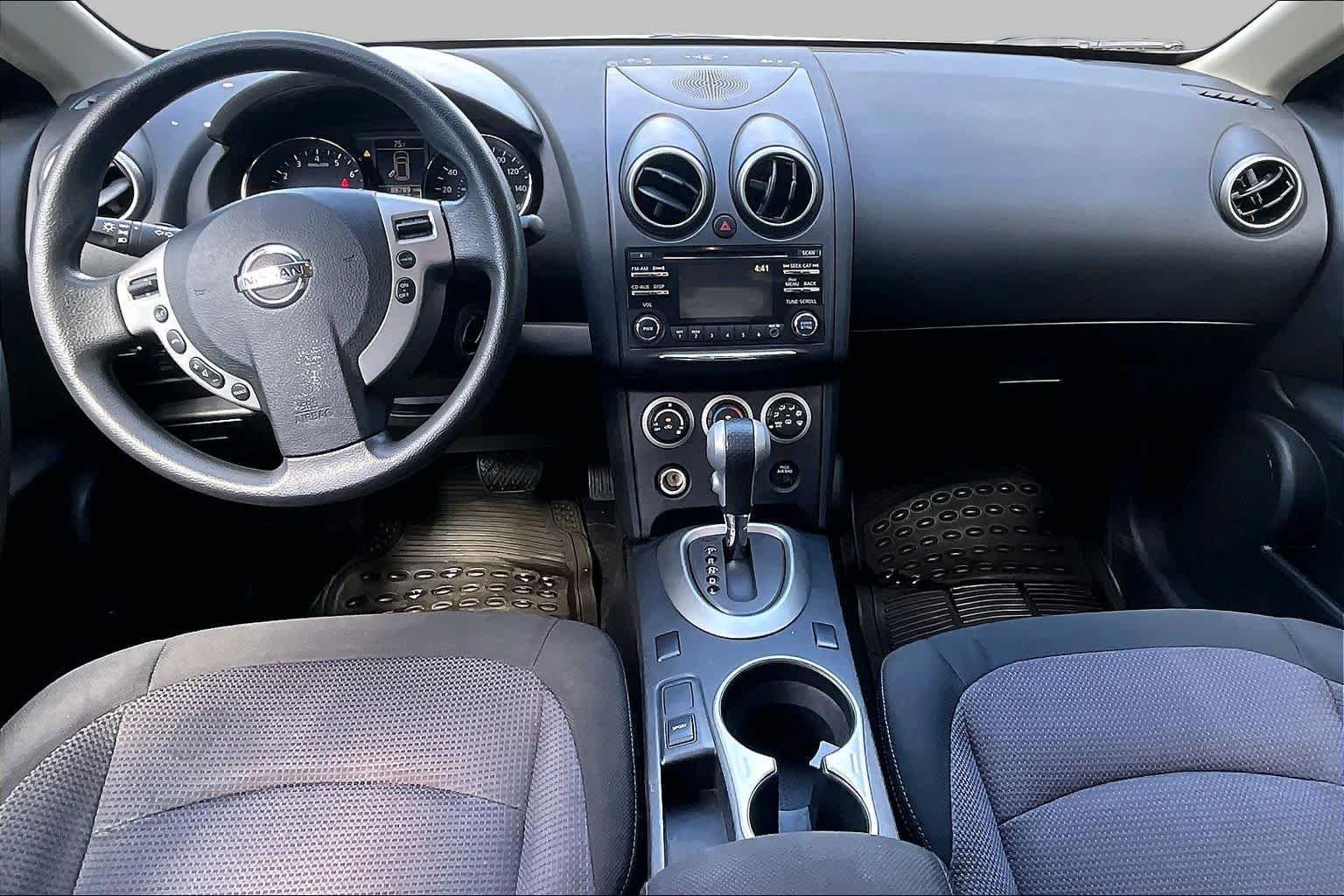 Used 2012 Platinum Graphite Nissan SV image 15