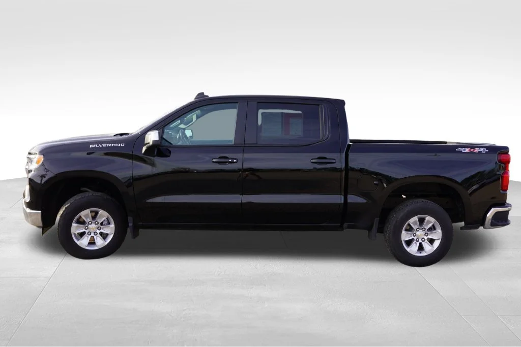 2026 Chevrolet Silverado 1500 LT - Photo 9