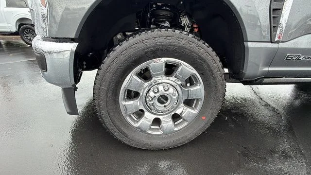 New 2026 Carbonized Gray Metallic Ford F-250® Lariat® image 10