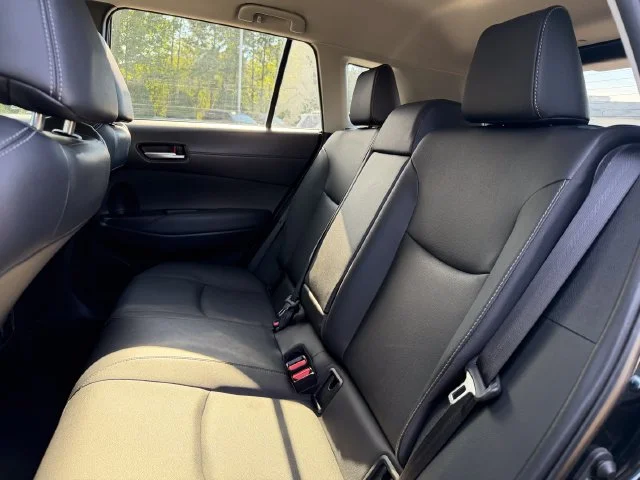 Used 2022 Jet Black Toyota XLE image 27