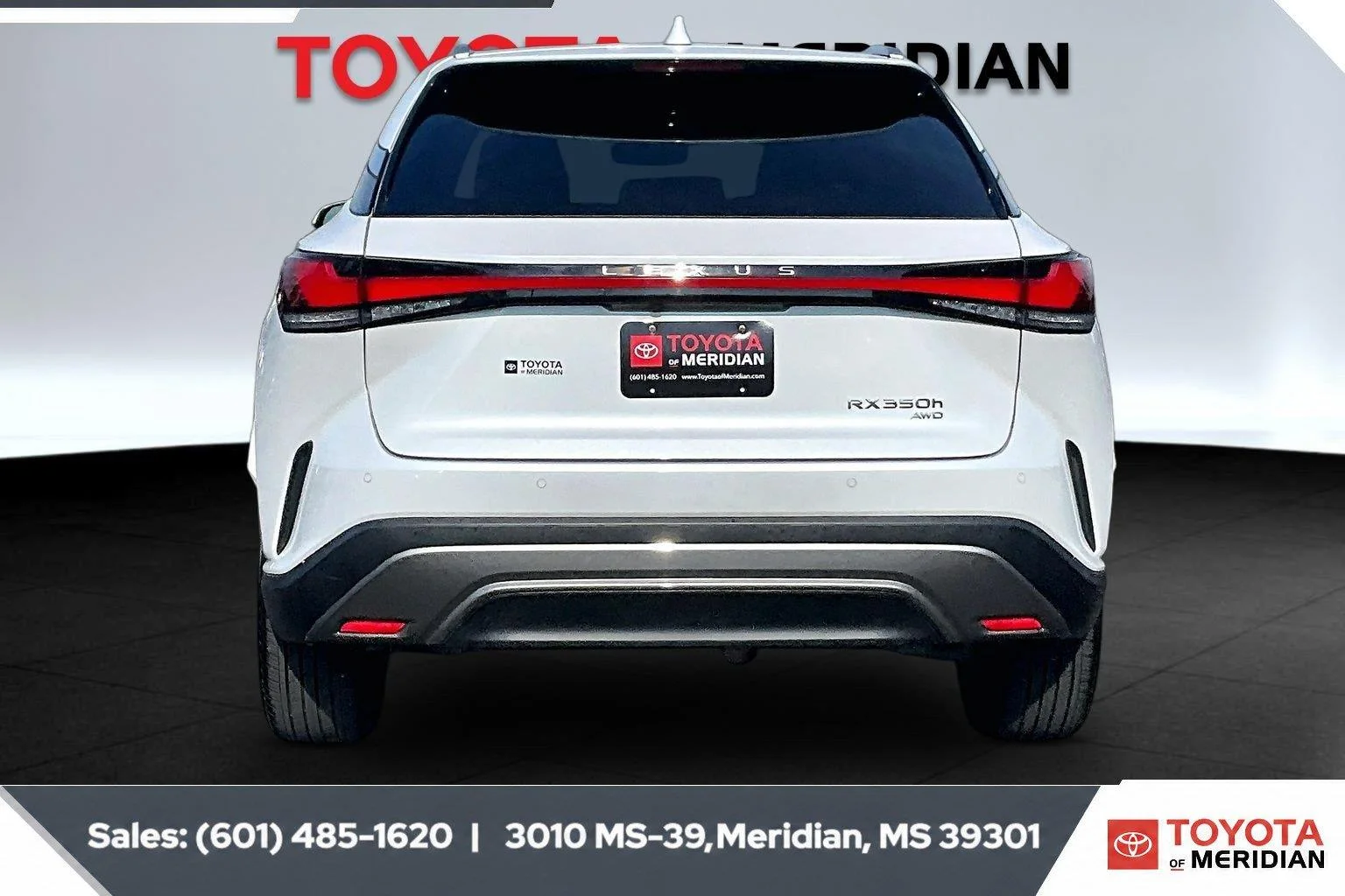 Used 2023 Eminent White Pearl Lexus RX 350h Premium Plus image 4