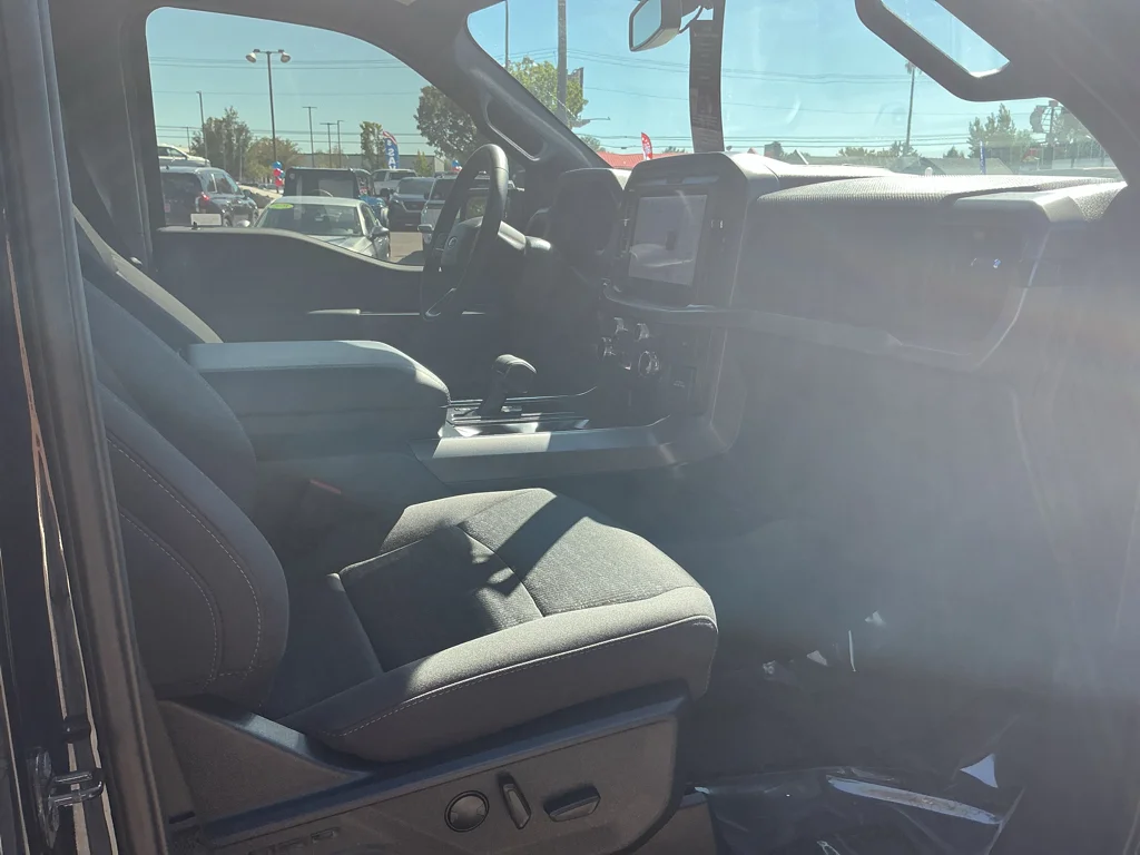 Used 2026 Antimatter Blue Metallic Ford XLT image 14
