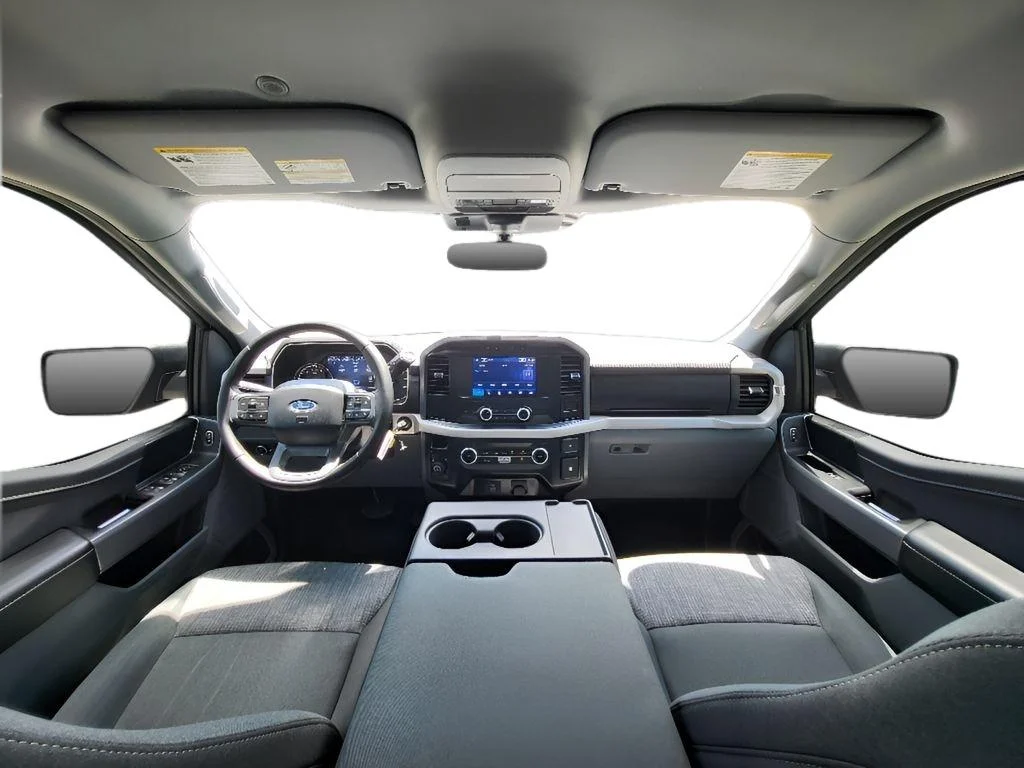 Used 2023 Agate Black Metallic Ford XLT image 10