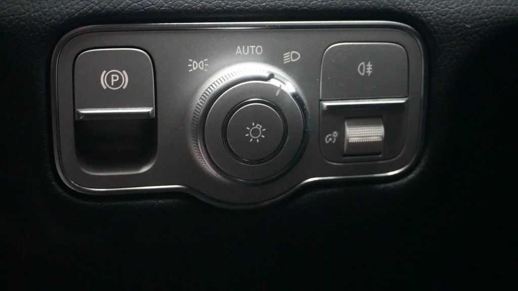 Certified Used 2026 Black Mercedes-Benz GLE 350 image 21