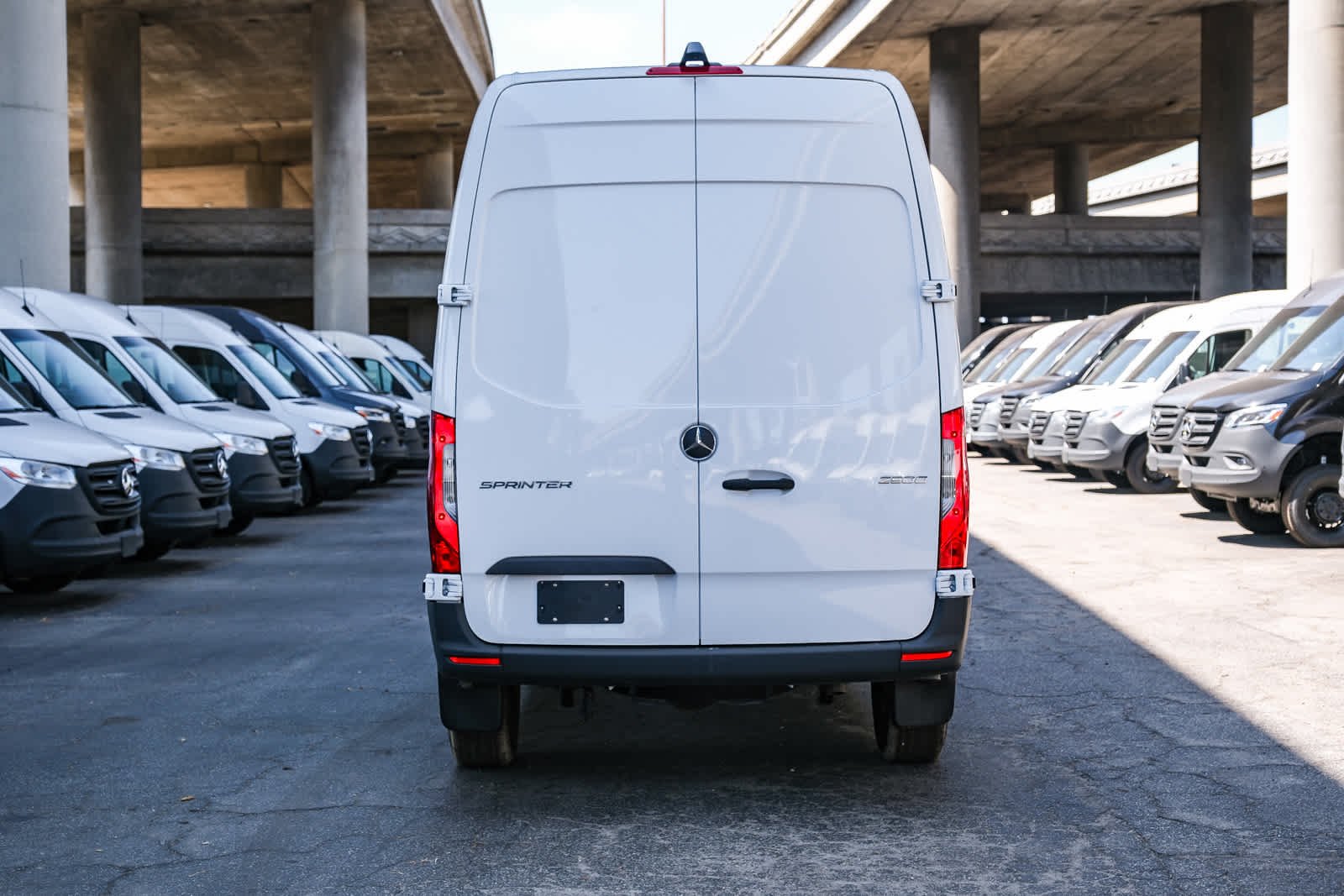 New 2026 Arctic White Mercedes-Benz Cargo 170ExtWB High Roof RWD 2.0L I4 Diesel Turbo image 6