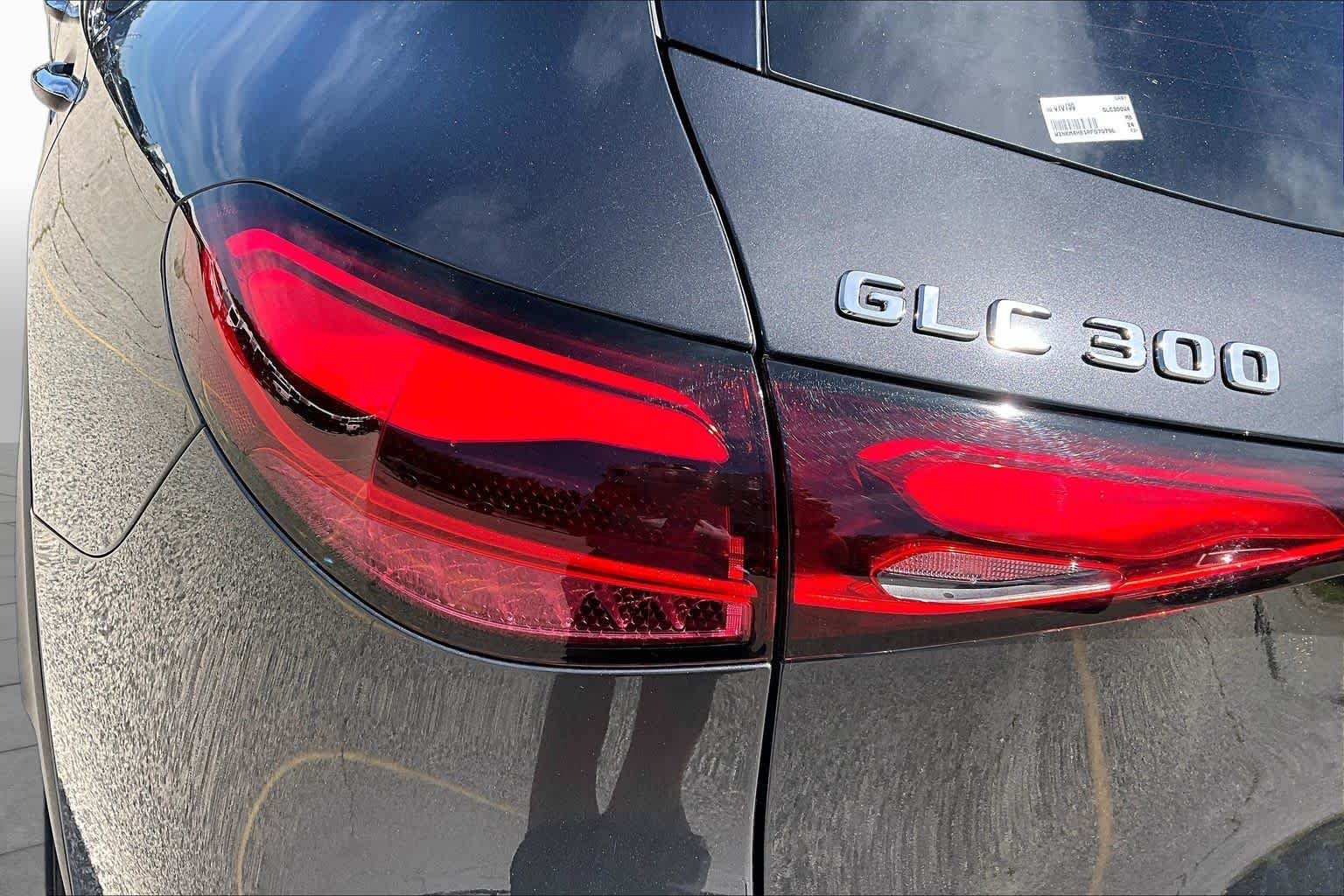 Used 2024 Graphite Grey Metallic Mercedes-Benz GLC 300 image 54