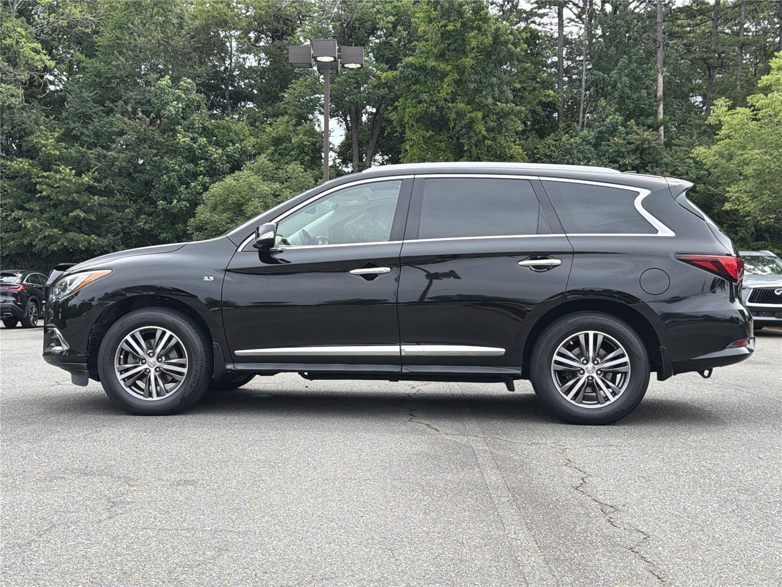 Used 2018 Black Obsidian INFINITI  image 20