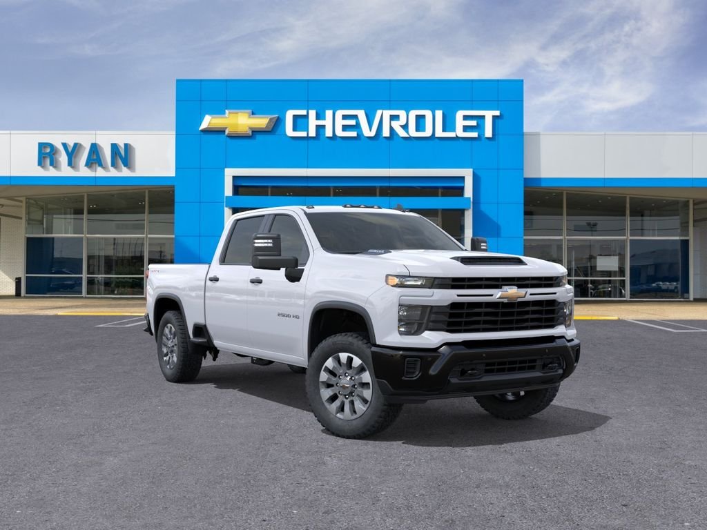 2026 Chevrolet Silverado HD Custom 4WD Crew Cab Standard Box's photo