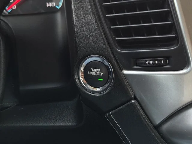Used 2019 Silver Chevrolet Premier image 18