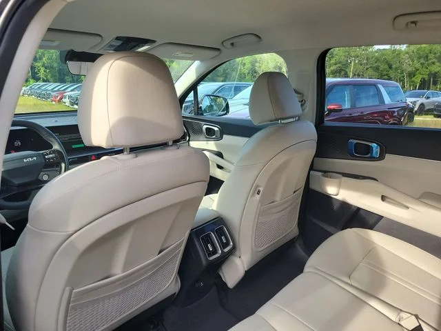 New 2026 Wolf Gray Kia S image 8