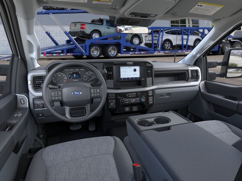 New 2026 Oxford White Ford XL image 9
