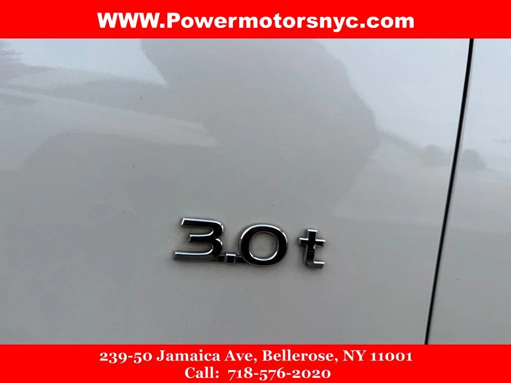 Used 2018 White INFINITI 3.0t LUXE image 13