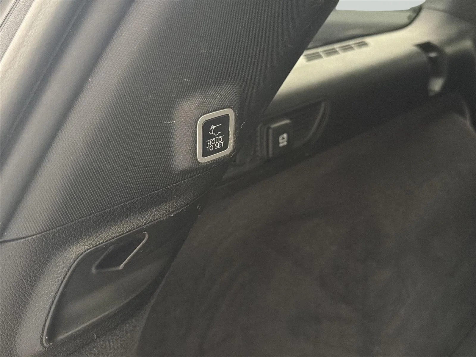 Used 2023 Baltic Gray Metallic Clearcoat Jeep Overland image 29