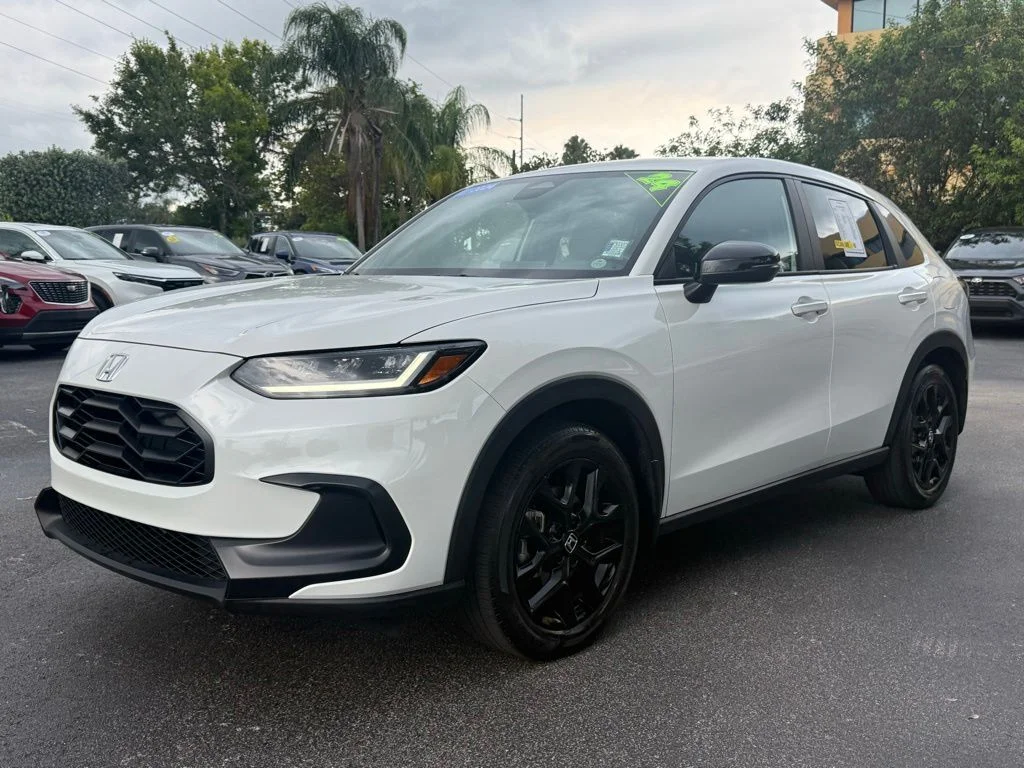 2024 Honda HR-V Sport w/o BSI 2WD's photo