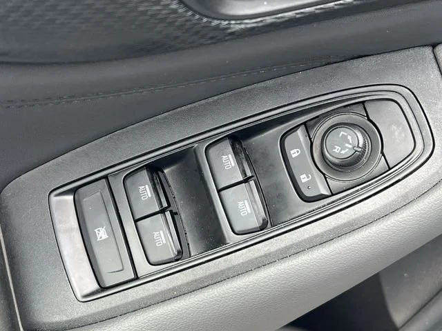 Used 2025 Silver Subaru Wilderness image 33